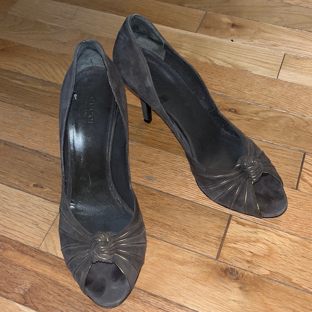 Gucci brown, open toe heels